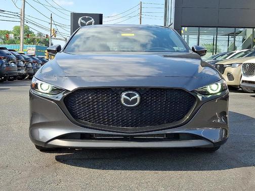 2022 Mazda Mazda3 FWD w/Premium Package