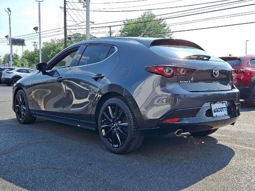 2022 Mazda Mazda3 FWD w/Premium Package
