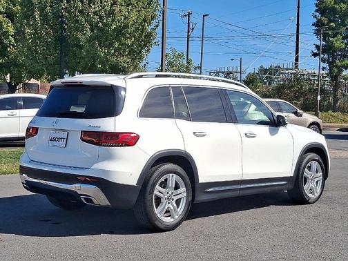 2022 Mercedes-Benz GLB 250 Base 4MATIC