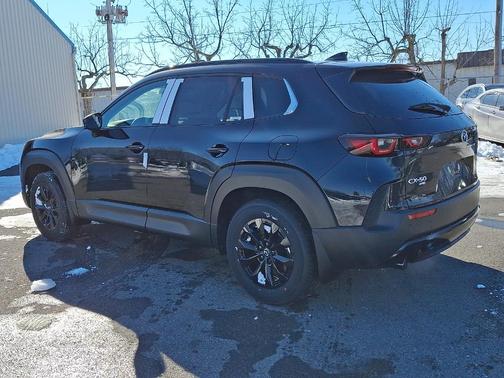 2026 Mazda CX-50 Premium