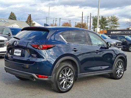 2021 Mazda CX-5 Signature