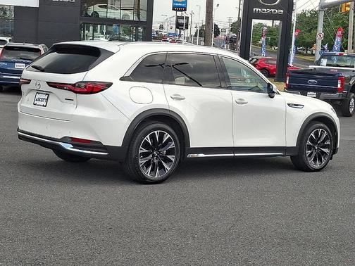 Rhodium White Metallic 2024 Mazda CX-90 PHEV Premium Plus