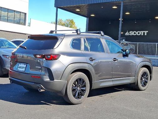 2025 Mazda CX-50 2.5 S Preferred Package
