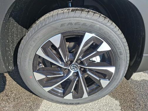 2026 Mazda CX-50 Premium Plus