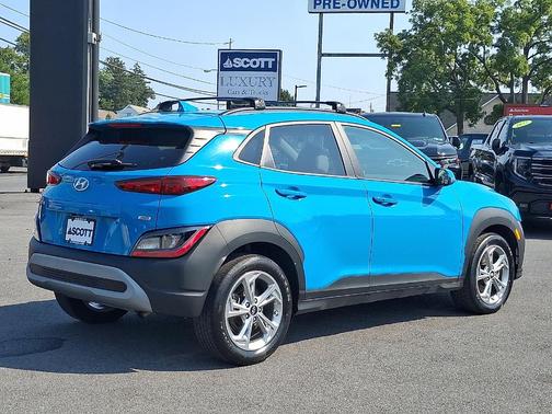 2023 Hyundai KONA SEL