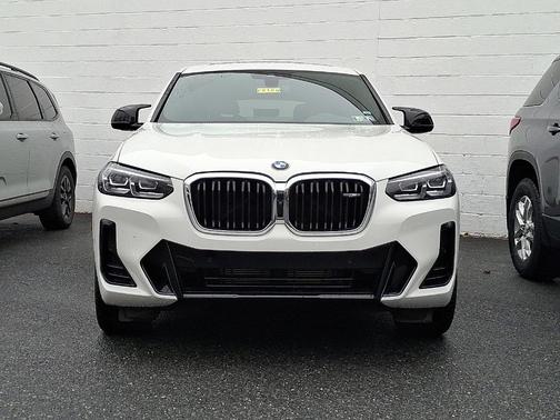 2023 BMW X4 M40i