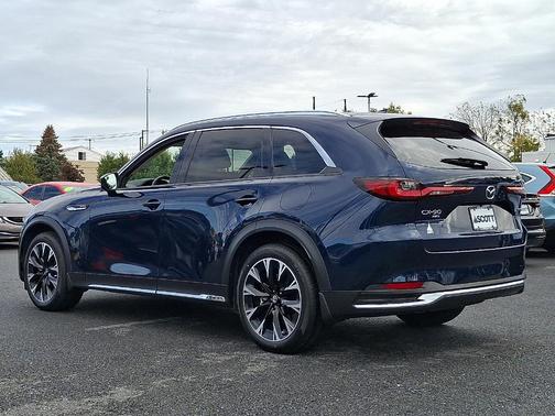 2024 Mazda CX-90 PHEV Premium