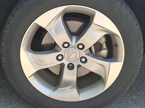 Gray 2019 Honda HR-V LX