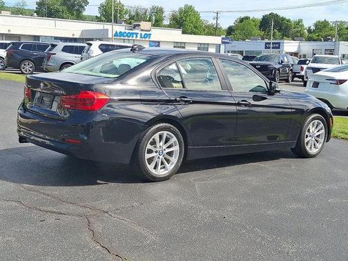 Jet Black 2016 BMW 320 i xDrive