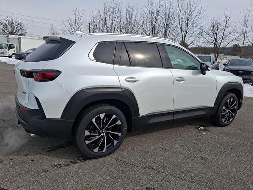 2026 Mazda CX-50 Premium Plus