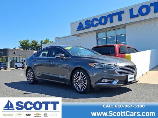 2017 Ford Fusion SE