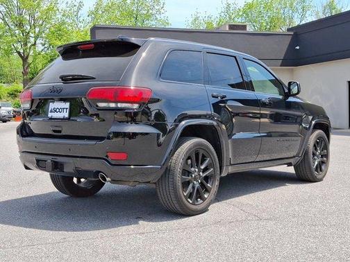 2020 Jeep Grand Cherokee Altitude