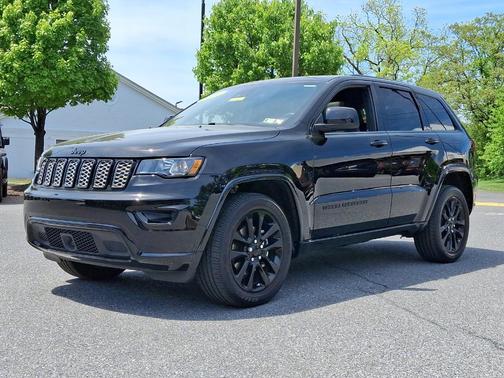 2020 Jeep Grand Cherokee Altitude