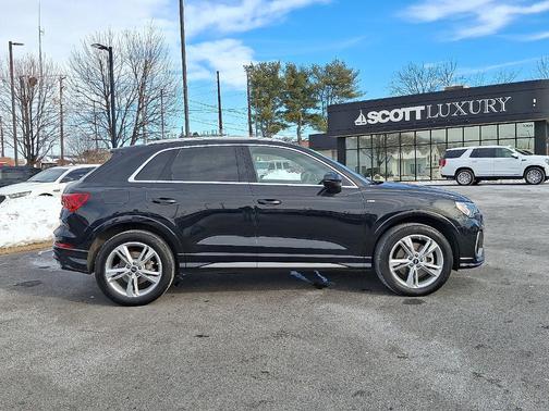 2022 Audi Q3 45 S line Premium Plus