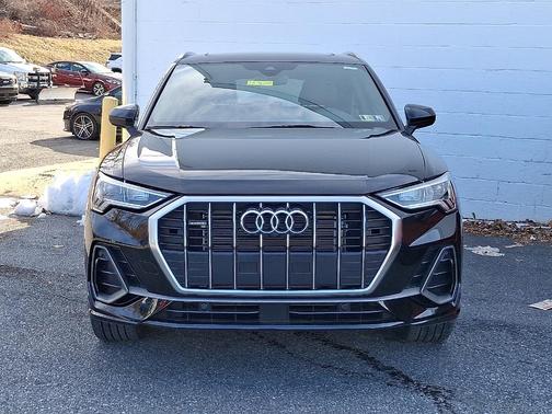2022 Audi Q3 45 S line Premium Plus