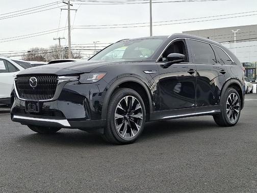 2024 Mazda CX-90 PHEV Premium Plus