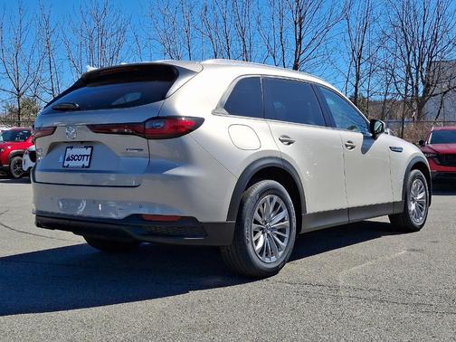 2025 Mazda CX-90 PHEV Preferred Package