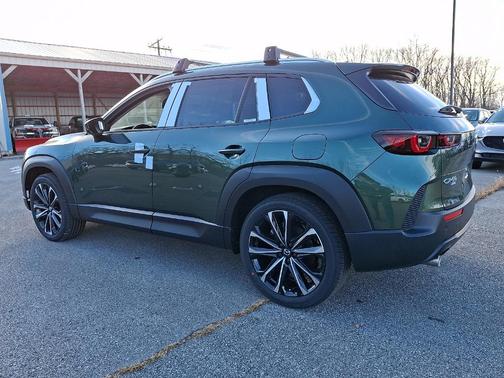 2026 Mazda CX-50 Premium