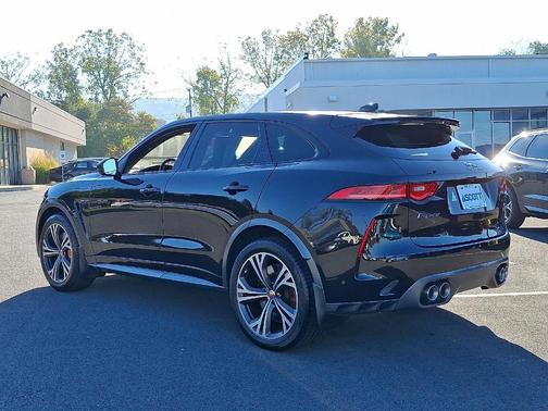 2020 Jaguar F-PACE SVR