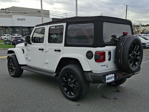 2021 Jeep Wrangler Unlimited 4xe Sahara