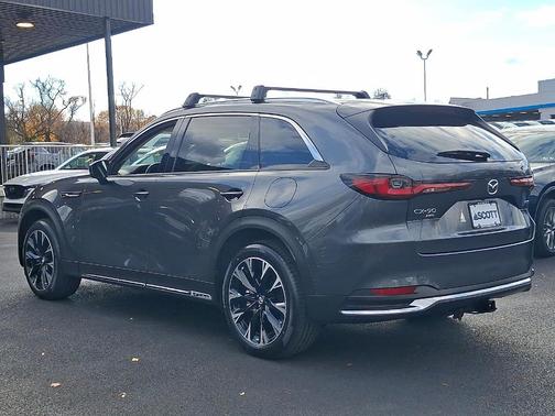 2024 Mazda CX-90 PHEV Premium Plus