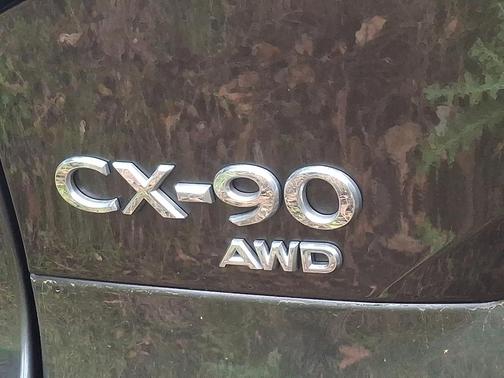 2024 Mazda CX-90 PHEV Premium Plus