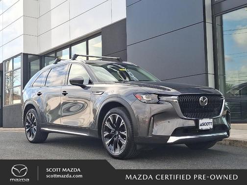 2024 Mazda CX-90 PHEV Premium Plus