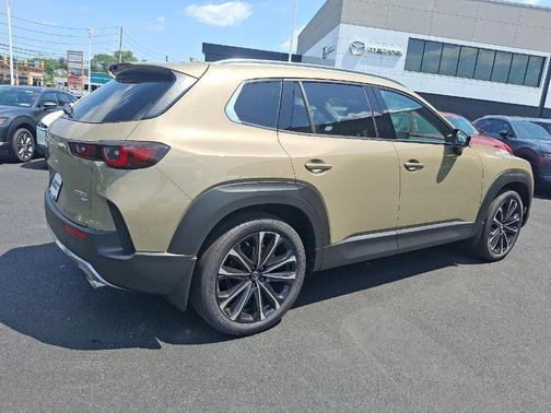 2025 Mazda CX-50 2.5 Turbo Premium Package