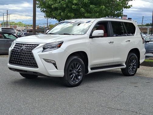 White Pearl 2023 Lexus GX 460 Base