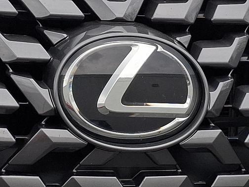 White Pearl 2023 Lexus GX 460 Base