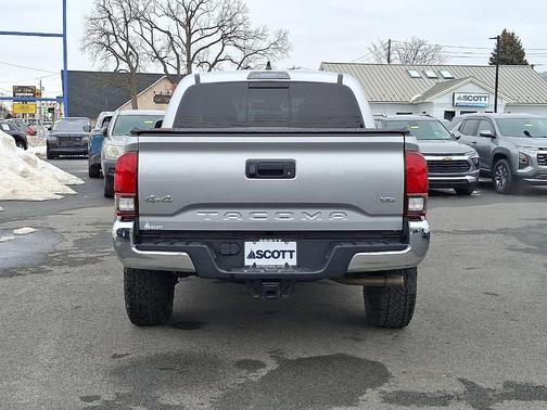 2022 Toyota Tacoma SR5