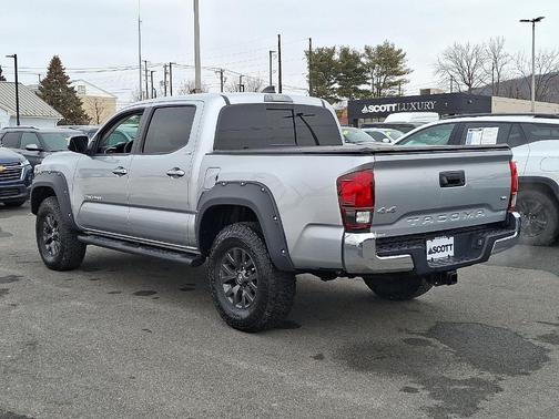 2022 Toyota Tacoma SR5