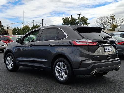 2020 Ford Edge SEL
