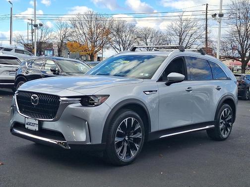 2024 Mazda CX-90 PHEV Premium Plus