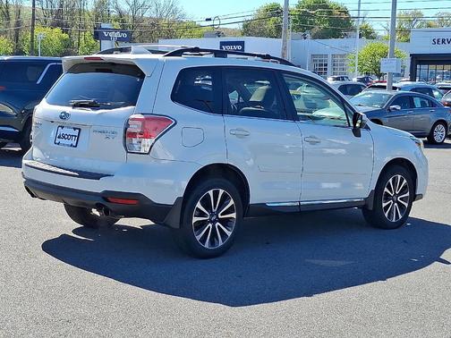 Crystal White Pearl 2017 Subaru Forester 2.0XT Touring