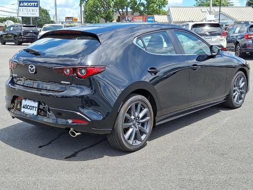 2024 Mazda Mazda3 FWD w/Preferred Package