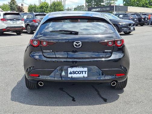 2024 Mazda Mazda3 FWD w/Preferred Package