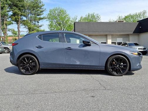 2024 Mazda Mazda3 2.5 S Carbon Edition
