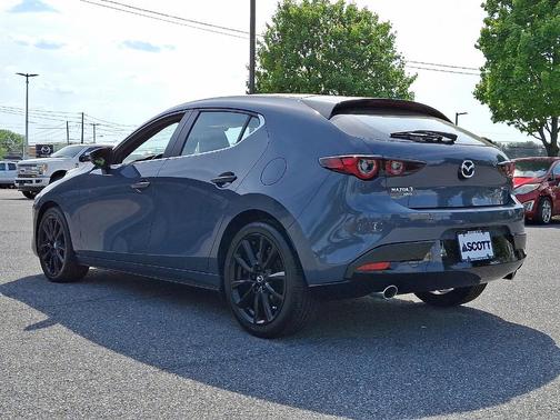 2024 Mazda Mazda3 2.5 S Carbon Edition