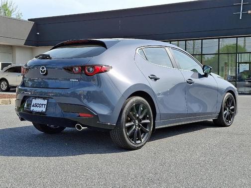 2024 Mazda Mazda3 2.5 S Carbon Edition