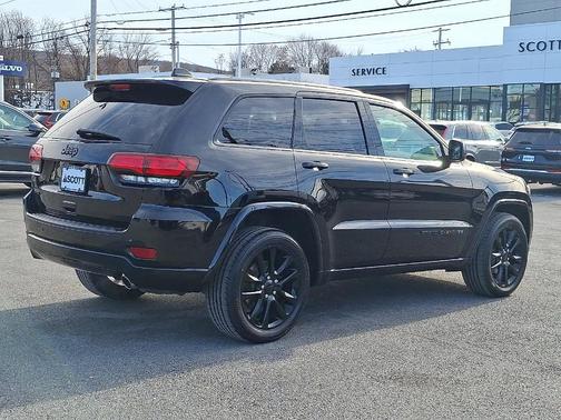 2020 Jeep Grand Cherokee Altitude