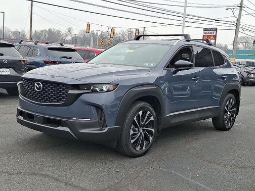 2025 Mazda CX-50 PLUS PACKAGE