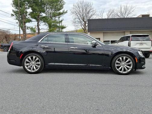 2019 Chrysler 300 Limited