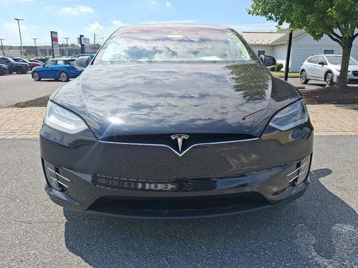 Black 2018 Tesla Model X P100D