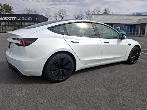 2025 Tesla Model 3 Long Range