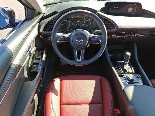 2025 Mazda Mazda3 2.5 S Carbon Edition