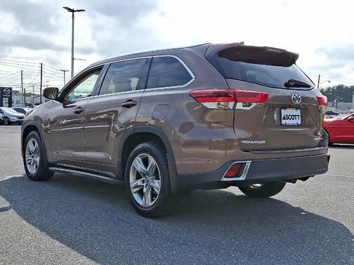 2017 Toyota Highlander Limited