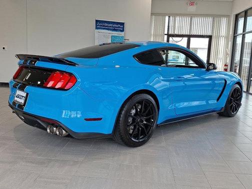 Grabber Blue 2017 Ford Shelby GT350 Base