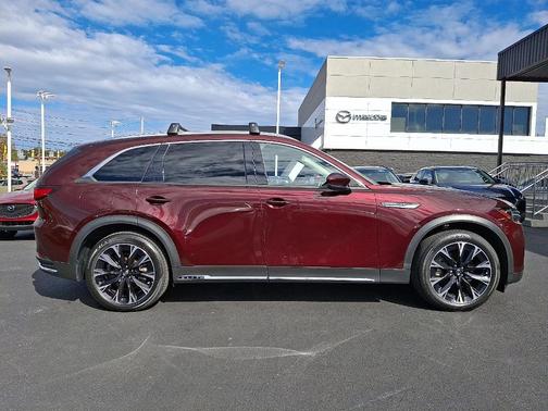 2024 Mazda CX-90 PHEV Premium