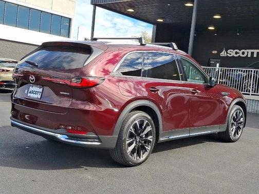 2024 Mazda CX-90 PHEV Premium